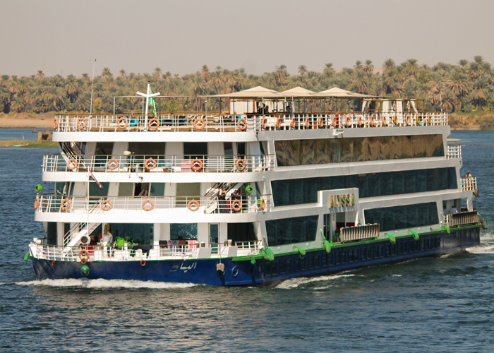 Alyssa Nile Cruise.